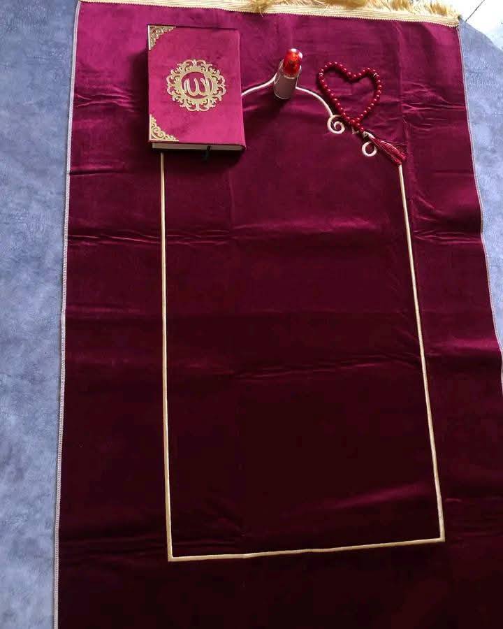 طقم الصلاة الفاخر